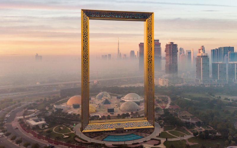 Early morning view of Dubai Frame during fog